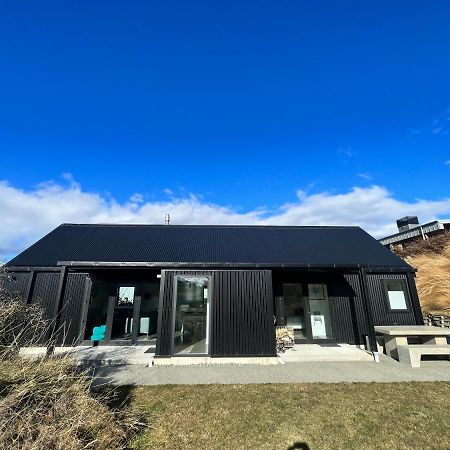 Mary Hut Villa Lake Tekapo Exteriör bild
